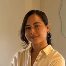 Portrait of Savannah Wederfoort, Women's Health Expert